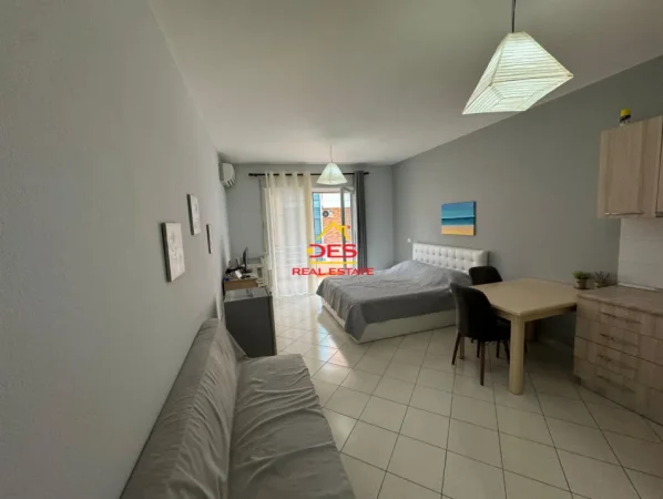 Vlore, shitet vetem 1 dhome 1+1+Ballkon Kati 2, 50 m² 105.000 €