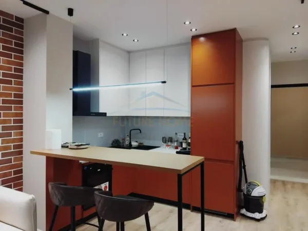 Qera, Apartament 1+1,Rruga Karl Gega, Tiranë.