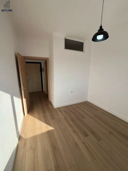 Tirane, shitet apartament 2+1 Kati 4, 84 m² 173.000 € (Kodra e Diellit)