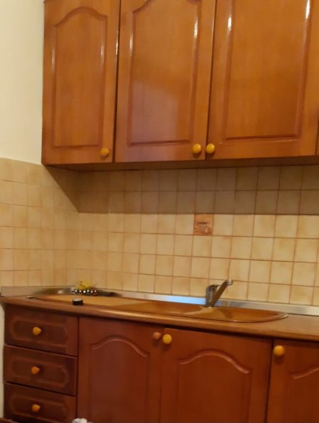 Tirane, jepet me qera garsonier 1+1 Kati 2, 40 m² (Pran ARC Hotel, Astir)
