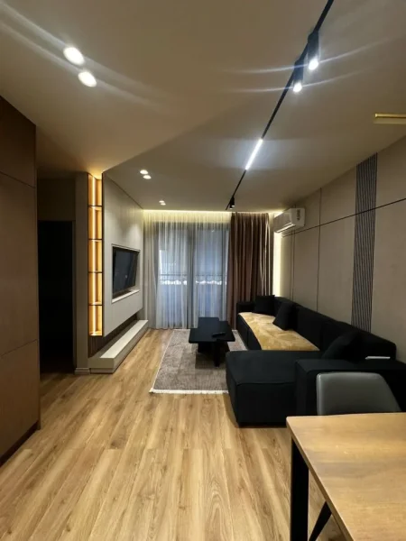 Tirane, jepet me qera apartament 2+1 Kati 2, 80 m² (Don Bosko)