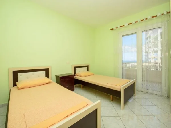 Vlore, shitet apartament 2+1+Ballkon Kati 7, 125 m² 225.000 € (Lungomare)