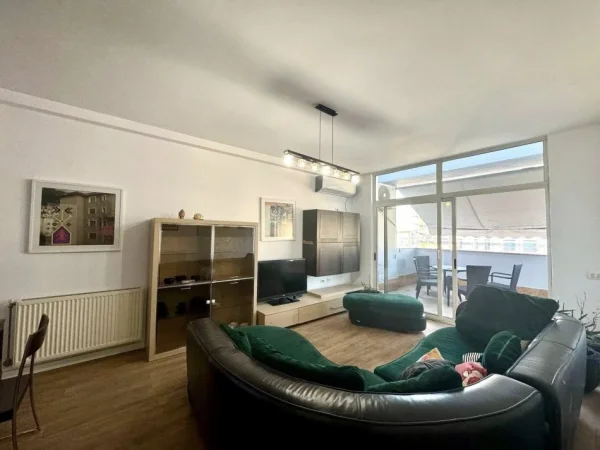 Tirane, shitet apartament 2+1 , 128 m² 279.000 € (Kika)