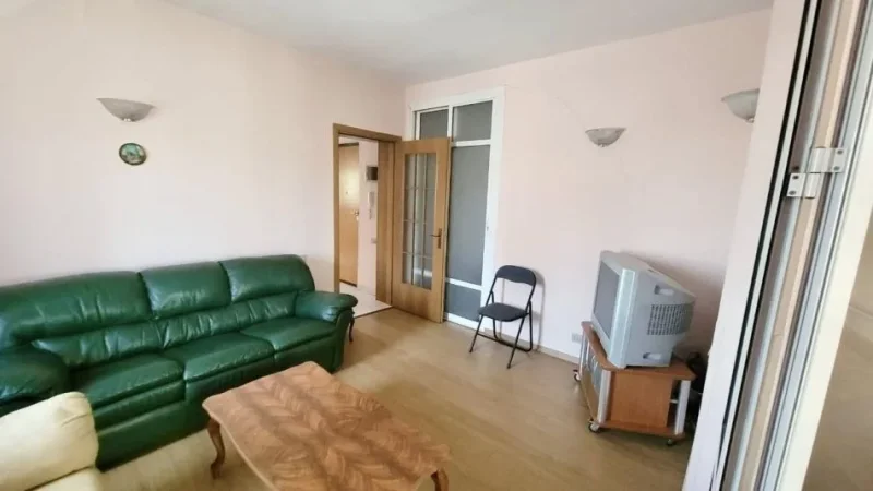 Tirane, shitet apartament 2+1 , 140 m² 279.000 € (Kisha Katolike)