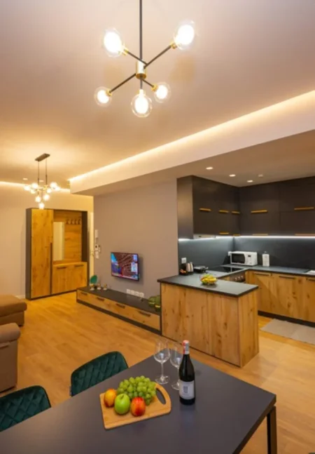 SHITEN: 3 Apartamente 1+1📍Rr. e Barrikadave - QENDER | 217 m² Total ||  (995.000 Euro) 💥 100% te Kompletuara