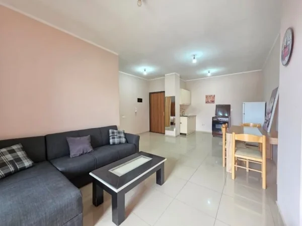 Tirane, shitet apartament 1+1+Ballkon Kati 8, 64 m² 95.000 € (Astir)