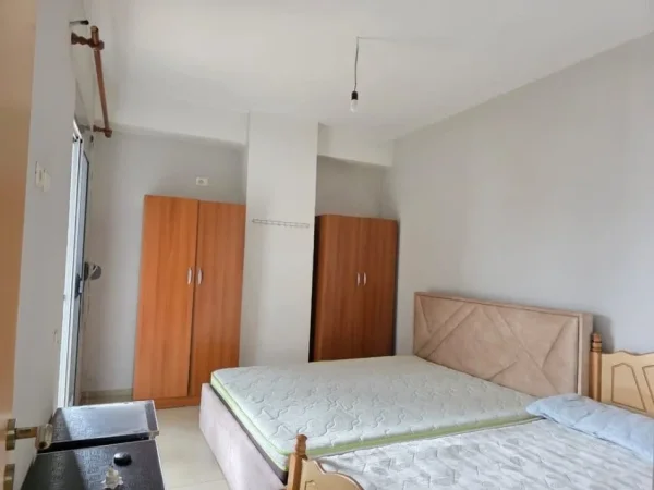 Tirane, shitet apartament 1+1+Ballkon Kati 8, 64 m² 95.000 € (Astir)