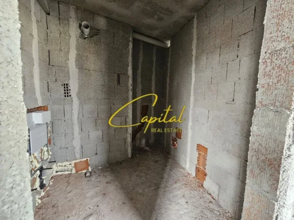 Tirane, shitet apartament 1+1 Kati 7, 113 m² 150.000 € (ISH TREGU ELEKTRIK)