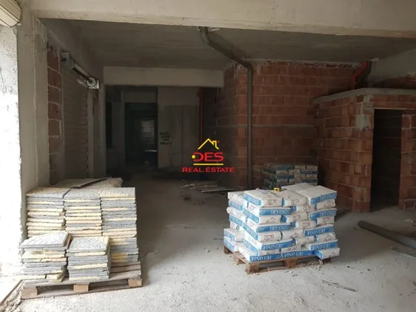 Radhime - Orikum, shitet ambjent biznesi Kati 0, 76 m² 103.000 € (Orikum, Vlorë)