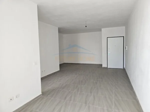 Durres, shitet apartament 2+1 Kati 1, 132 m² 184.500 € (Golem)
