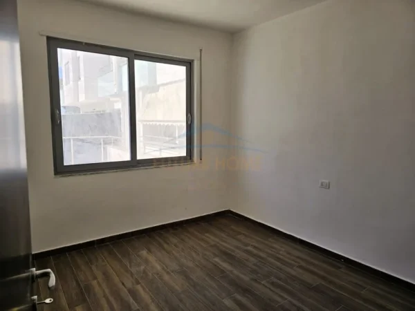 Durres, shitet apartament 2+1 Kati 1, 132 m² 184.500 € (Golem)