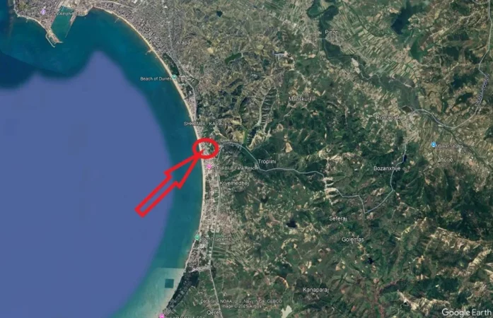 Durrës, Shitet Njësi me sipërfaqe 227.66 m2, Çmimi fillestar 21,418,320 Lekë