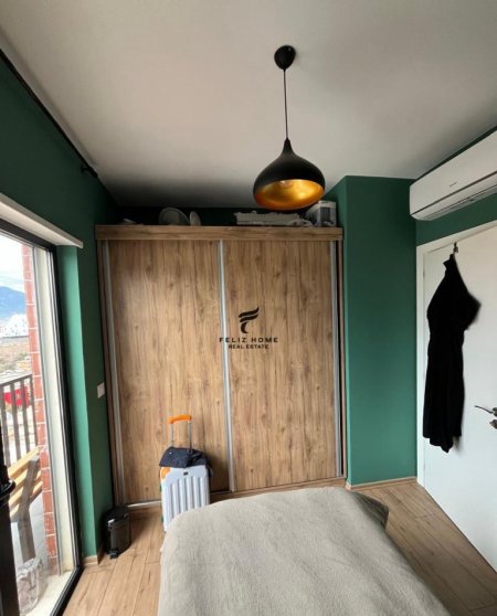 Tirane, shitet apartament 2+1+Ballkon Kati 8, 91 m² 195.000 € (RRUGA E DIBRES)