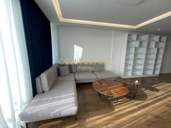 Tirane, jepet me qera apartament 3+1+Aneks+Ballkon Kati 9, 153 m² 2.000 € (RRUGA E ELBASANIT)