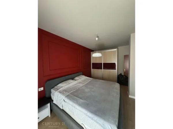 Tirane, jepet me qera apartament 1+1+Aneks+Ballkon Kati 4, 80 m² 900 € (9 - katshet)