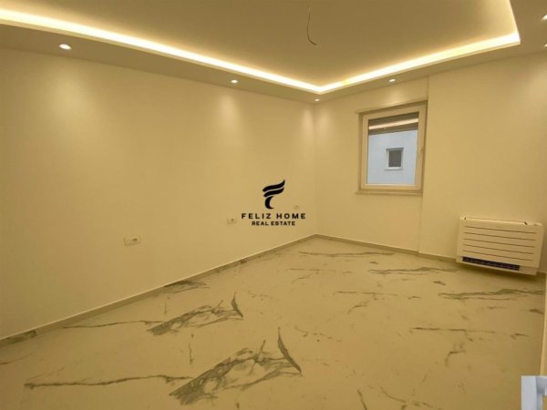 Tirane, jepet me qera zyre Kati 7, 106 m² 1.100 € (MINE PEZA)