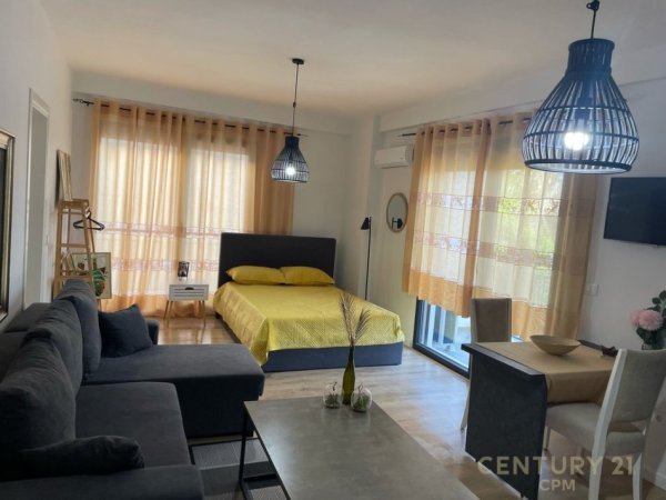 Tirane, jepet me qera garsonier 1+1 Kati 2, 40 m² 380 € (Prane Kodres Diellit)