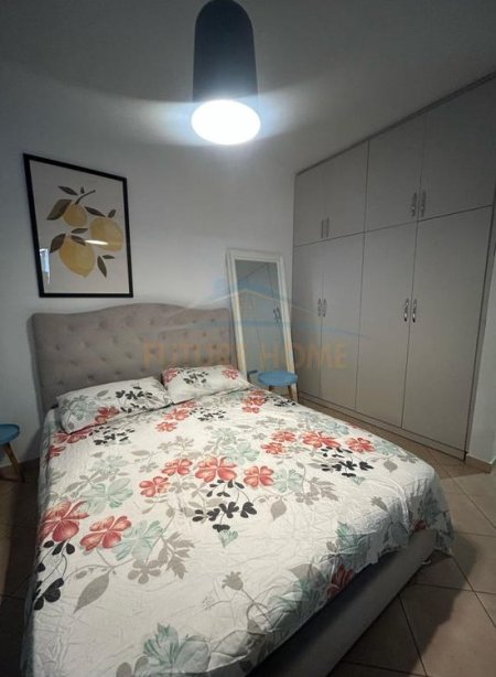 ALF50595 Tirane, jepet me qera apartament 2+1 Kati 4, 90 m² 400 € (Fresk)