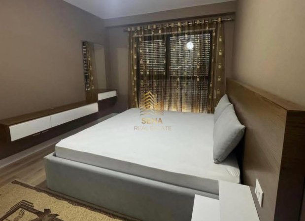 Tirane, jepet me qera apartament 1+1 Kati 3, 65 m² 550 € (Rruga Jordan Misja, Elbavo Shpk)