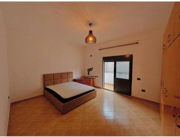 Tirane, shitet apartament 3+1 Kati 3, 135 m² 190.000 € (VILAT GJERMANE)