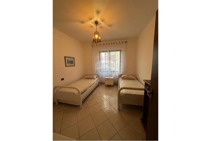 Tirane, jepet me qera apartament 2+1 Kati 4, 100 m² 550 € (Astir)