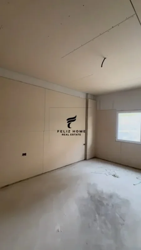 Tirane, shitet apartament 2+1+Ballkon Kati 1, 117 m² 150.000 € (FARKE)