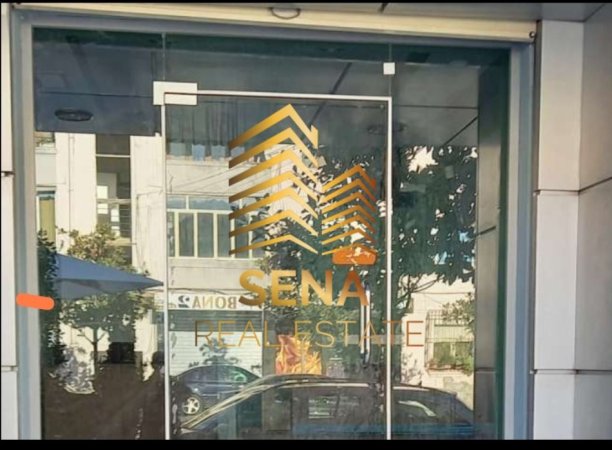 Tirane, jepet me qera ambjent biznesi Kati 1, 60 m² 400 € (Rruga Pjetër Budi)