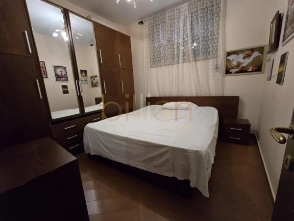 Tirane, jepet me qera apartament 2 Katshe , 210 m² 1.000 € (Rruga islam Alla, Tirana, Albania)