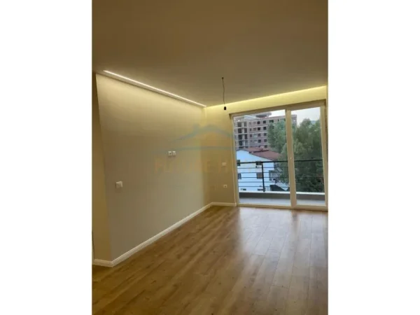 Durres, shitet apartament 1+1 Kati 2, 58 m² 105.000 € (Golem)
