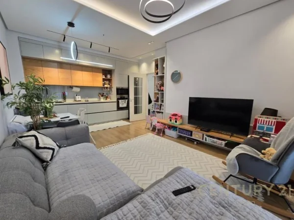 Tirane, shes apartament 2+1+Aneks+Ballkon Kati 6, 80 m² 200.000 € (Foleja e Gjelber)