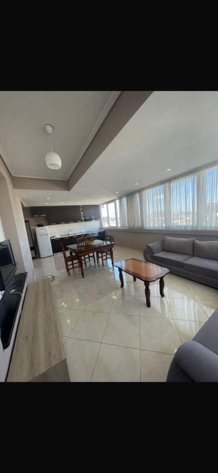 Tirane, shes apartament 2+1 Kati 4, 99 m² 200.000 € (ndre mjeda)