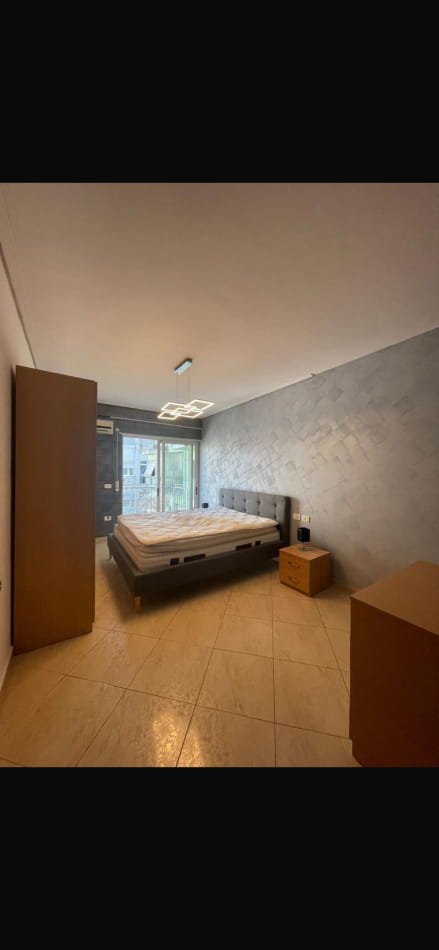 Tirane, shes apartament 2+1 Kati 4, 99 m² 200.000 € (ndre mjeda)