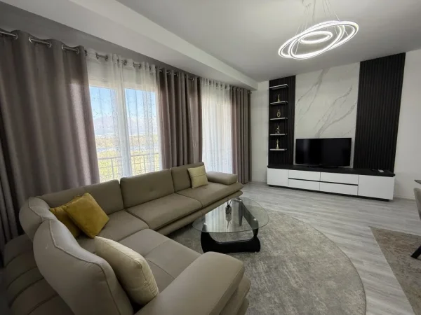Tirane, shes apartament 3+1+Ballkon Kati 4, 141 m² 335.000 € 