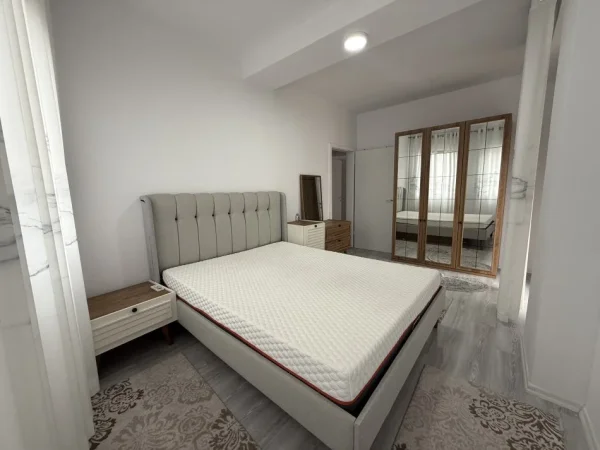 Tirane, shes apartament 3+1+Ballkon Kati 4, 141 m² 335.000 € 