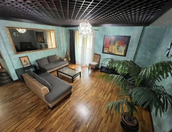 Tirane, shitet apartament 2+1 , 117 m² (BLLOKU)