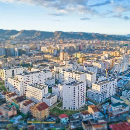 Tirane, shitet apartament 2+1 , 56 m² 125.000 € (Kompleksi kontakt)