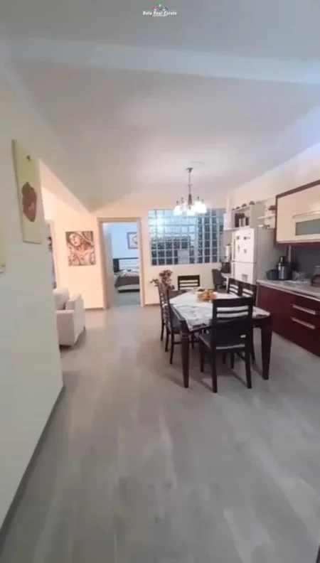 Tirane, jepet me qera apartament 2+1 Kati 6, 95 m² 600 € (LAPRAKE)