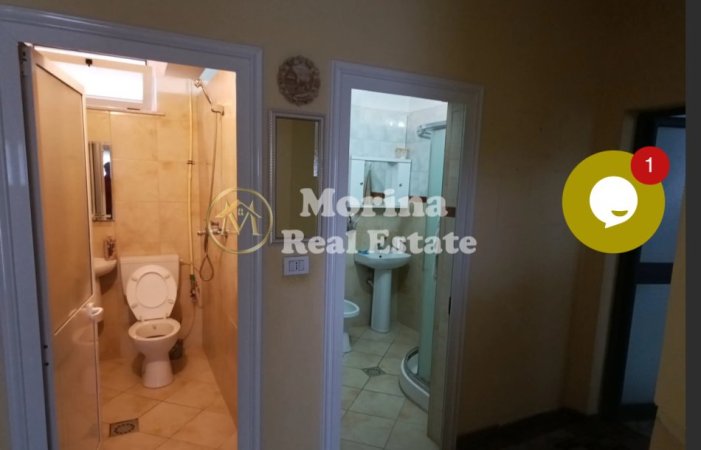 Tirane, jepet me qera apartament 3+1+Ballkon Kati 2, 132 m² 800 € (Bulevardi Zogu I Pare)