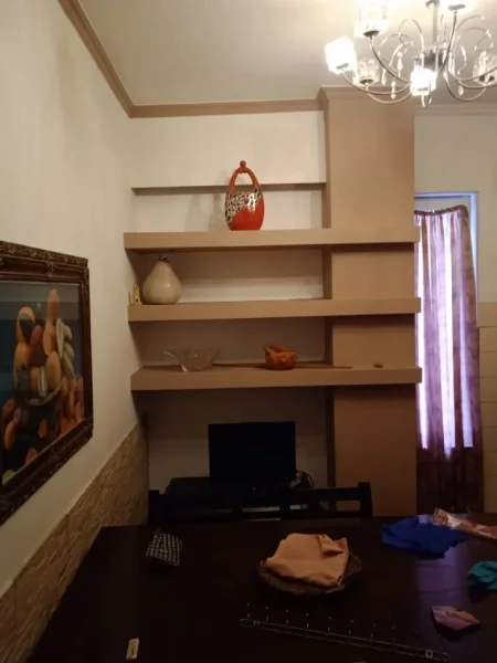 Tirane, jepet me qera apartament 3+1 Kati 6, 94 m² 450 € (Laprak)
