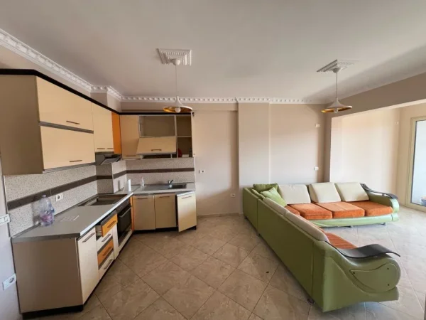 Tirane, shitet apartament 2+1+Aneks+Ballkon Kati 8, 126 m² 140.000 € (yzberisht)