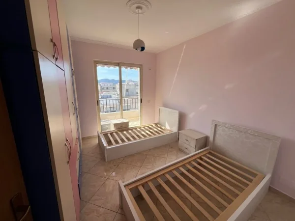 Tirane, shitet apartament 2+1+Aneks+Ballkon Kati 8, 126 m² 140.000 € (yzberisht)