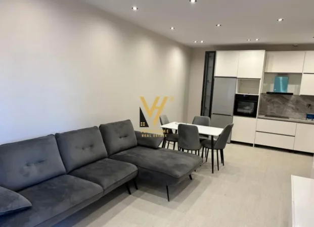 Tirane, jepet me qera apartament 1+1+Ballkon Kati 1, 75 m² 420 € (FRESK)