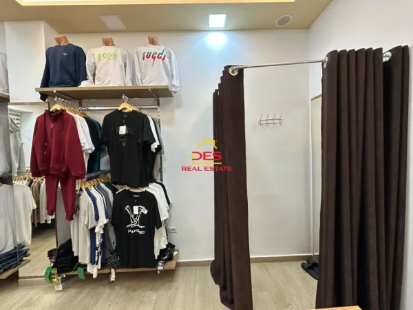 Vlore, shitet ambjent biznesi Kati 0, 55 m² 55.000 € (Rruga Sadik Zotaj)