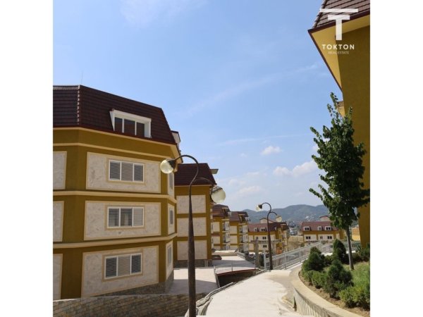 Tirane, shitet apartament 2+1 Kati 3, 117 m² 187.000 € (Farke) TT1915