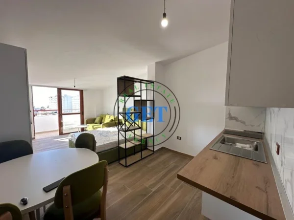 Durres, shitet garsonier 1+1+Ballkon Kati 5, 40 m² 50.000 € (Golem)