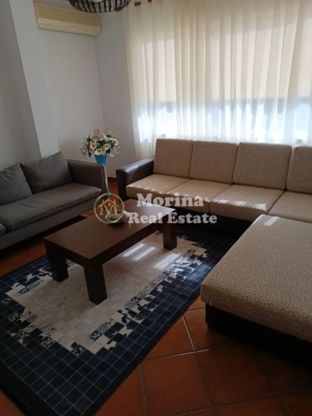 Tirane, jepet me qera apartament 3+1 Kati 6, 94 m² 450 € (Laprake)