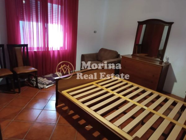 Tirane, jepet me qera apartament 3+1 Kati 6, 94 m² 450 € (Laprake)