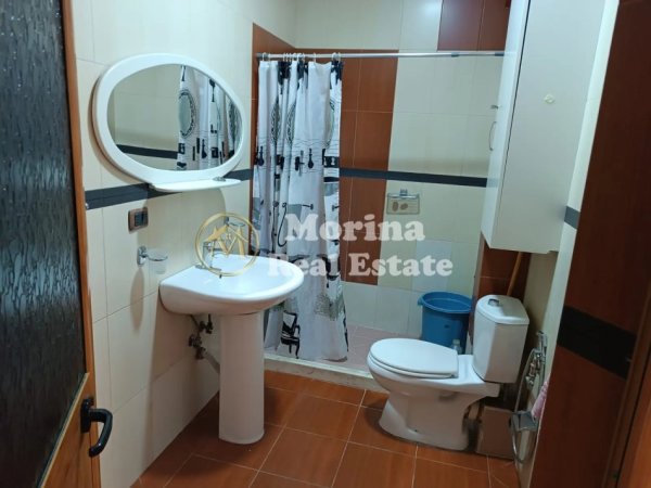 Tirane, jepet me qera apartament 3+1 Kati 6, 94 m² 450 € (Laprake)