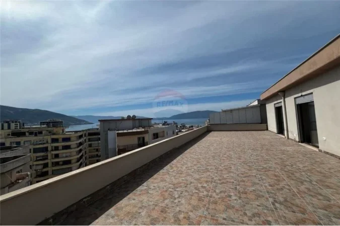 Vlore, shitet apartament+verande | Penthouse 2+1+Ballkon , 200 m² (Skele)