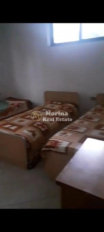 Tirane, jepet me qera shtepi 1+1 Kati 1, 50 m² 250 € (Jordan Misja)